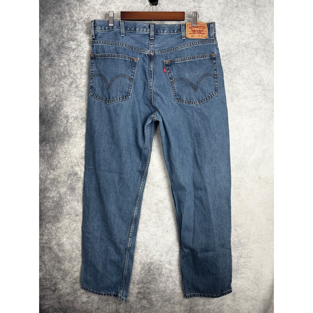 Levi's 550 Men's Relaxed Fit Blue Denim Jeans Size 38x32 (36x30)